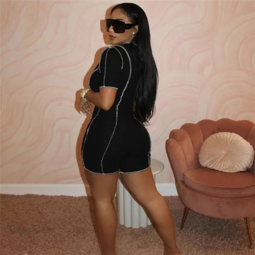 Short romper very sexy
